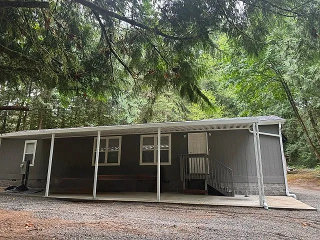 Libby Rd NE, Olympia — Photo 2