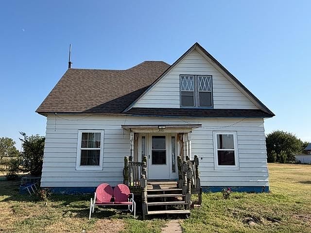 1st image of 300 Janell St