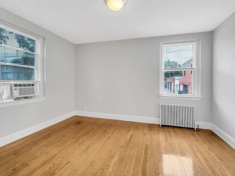 524 13th Street — Photo 7