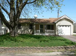 401 N Water St, Rochester, IL 62563