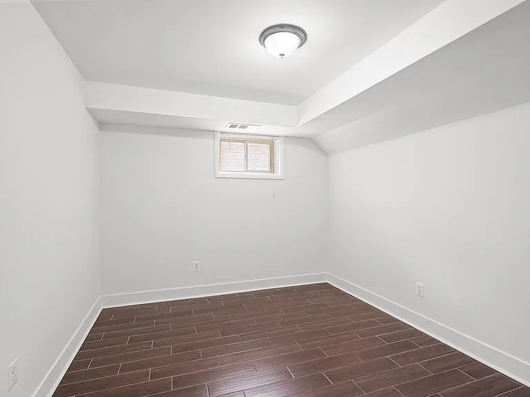 4102 Queensbury Rd #2A — Photo 17