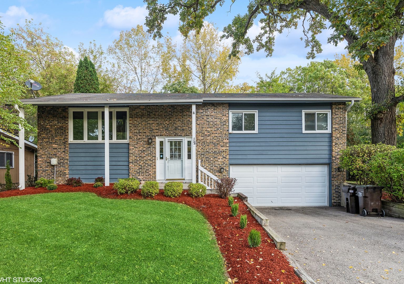 12 Oak St, Port Barrington, IL 60010 Zillow