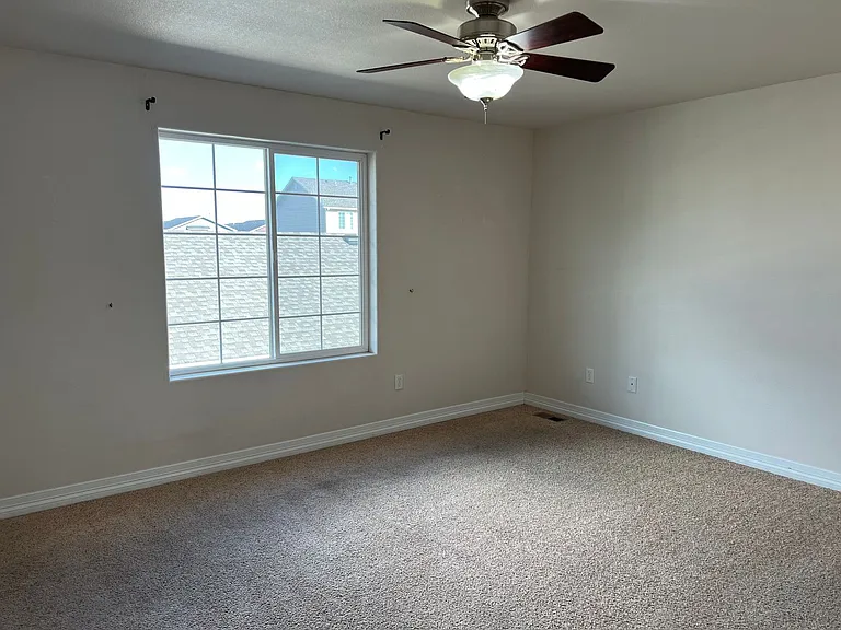 4809 Garnet Way — Photo 9