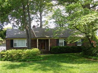 5415 Glenham Dr, Charlotte, NC 28210