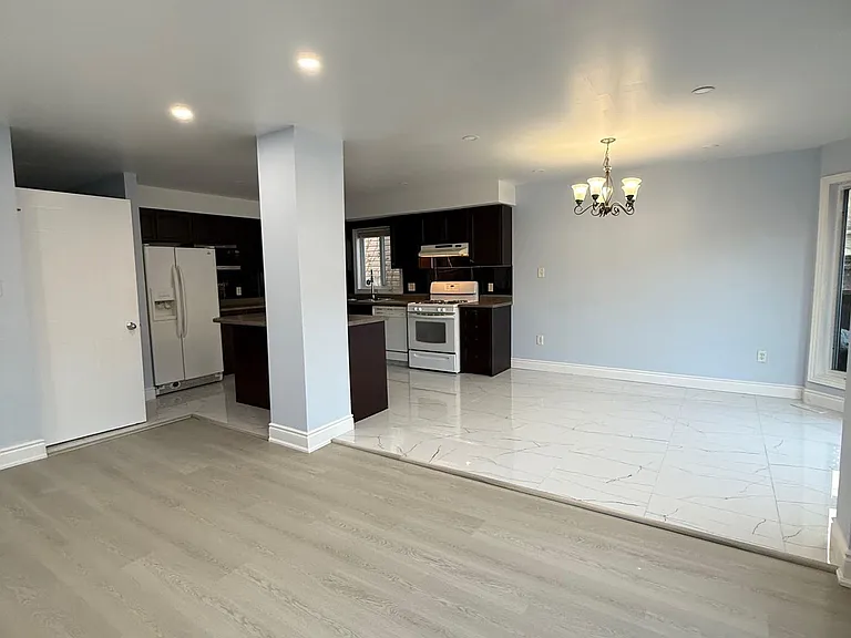 619 Fieldgate Cir — Photo 4