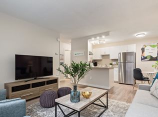 1008 14th Ave SW #104, Calgary, AB T2R0P1