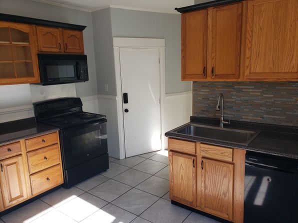 48 Covell St APT 1W