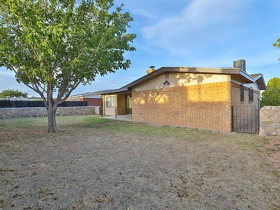 4th image of 10773 Port Arthur Ln