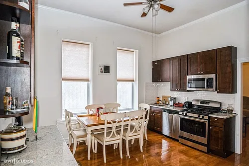 925 N Ashland Ave #1R Photo 1