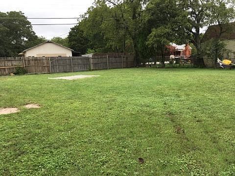 1st image of 7103 Parkdale Dr