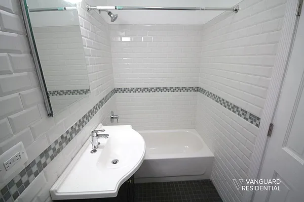 Rented by Vanguard Residential LLC | media 8