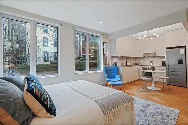 Rented by Avenue Sotheby's International Realty | media 10