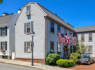 10 State St #3, Marblehead, MA 01945