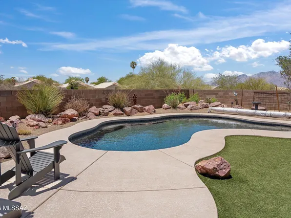 178 S Sonoran Heights Dr, Tucson, AZ 85748