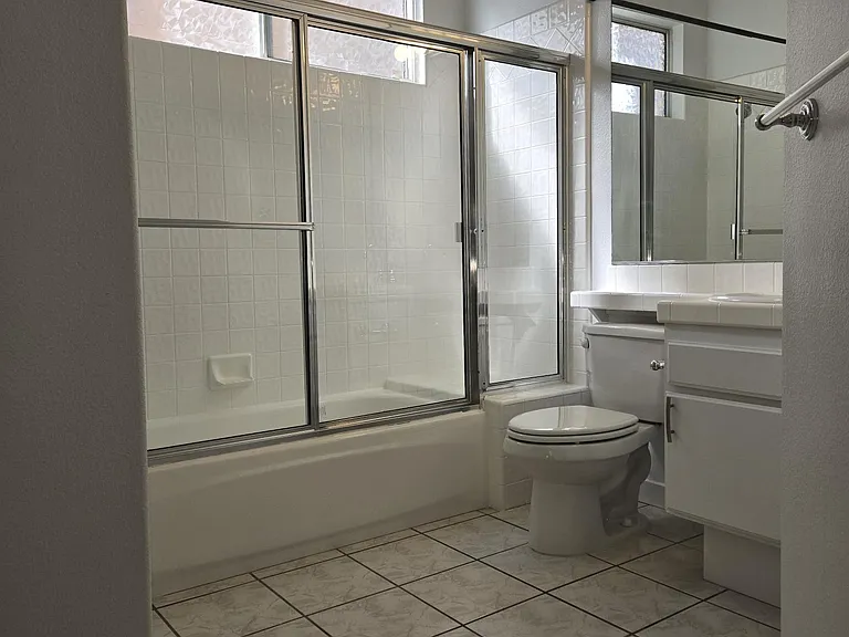 2378 Fairway Oaks Dr — Photo 21