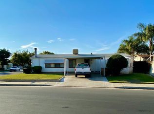 5200 Deercreek Ln, Bakersfield, CA 93313