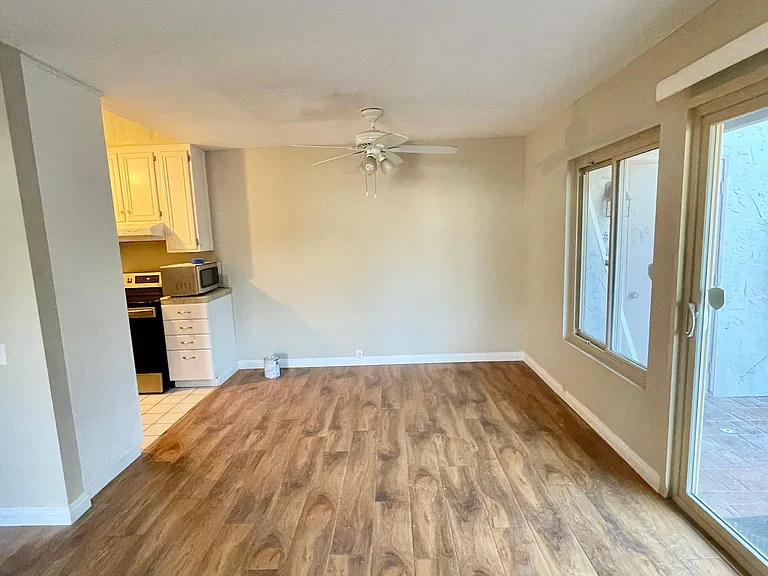 4350 Vision Dr — Photo 3