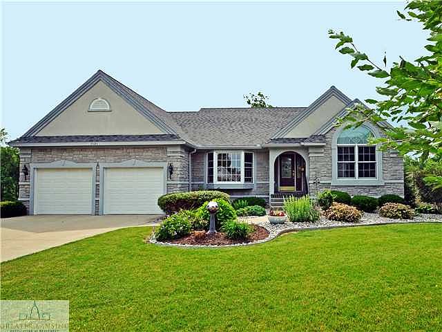 1st image of 7121 Glen Terra Dr