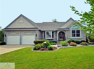 7121 Glen Terra Dr, Lansing, MI
