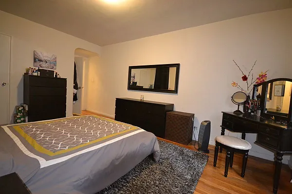 Rented by Silverstein Collection LLC  | media 29