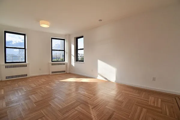 Rented by Skyward | media 29