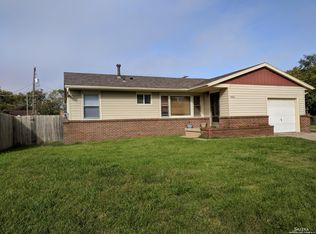 1906 Haskett Ave, Salina, KS 67401