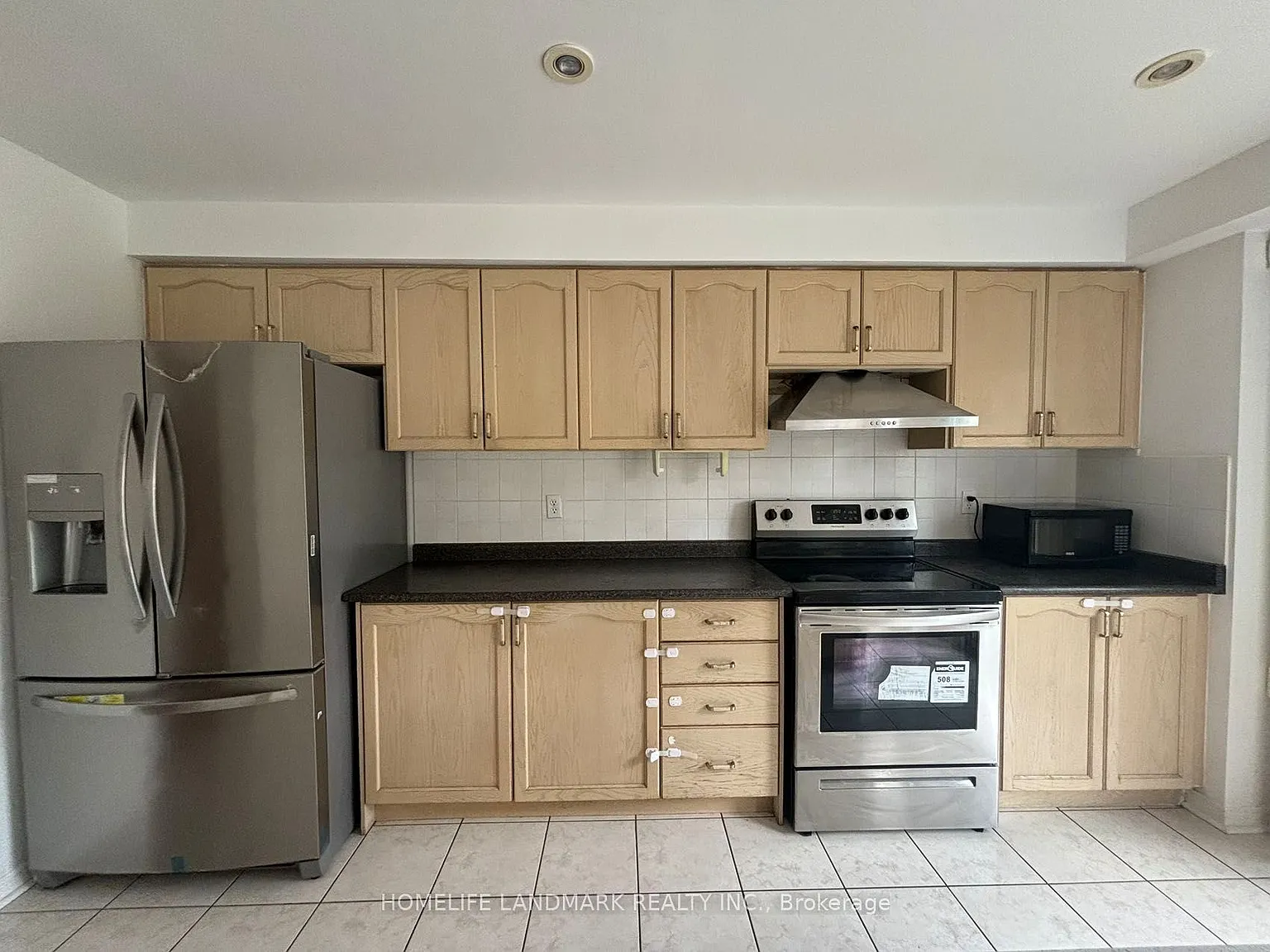 4 bed, $3,600 — Photo 3