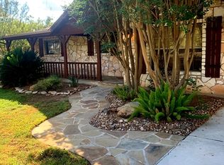 2795 Fm 1516 S, China Grove, TX 78263