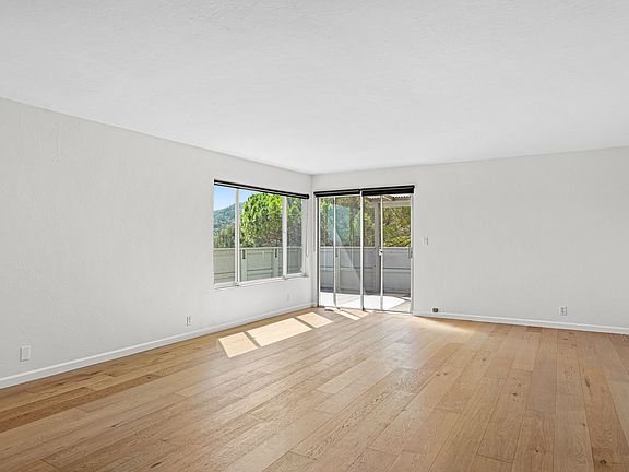 3rd image of 153 Upper Via Casitas