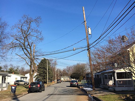 4th image of 110 E Lockwood St