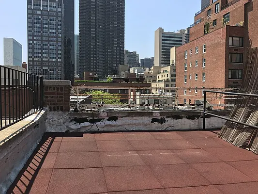 Rented by Sky Management | media 58