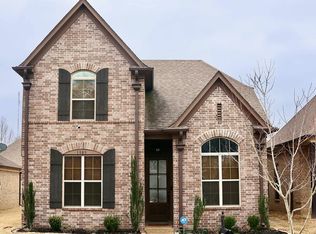 1983 S Bend Dr, Cordova, TN 38016