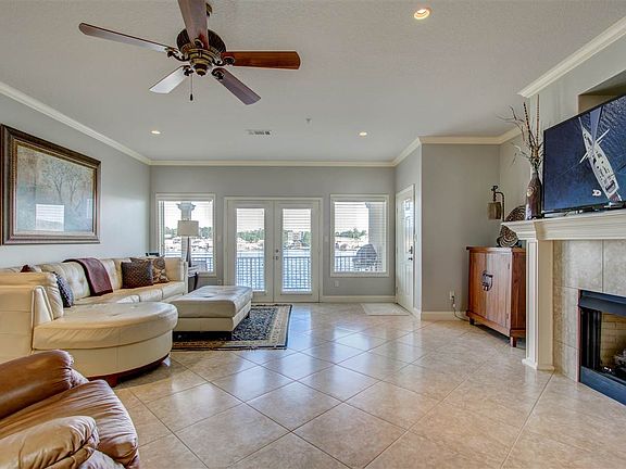4th image of 145 Villa Point #A