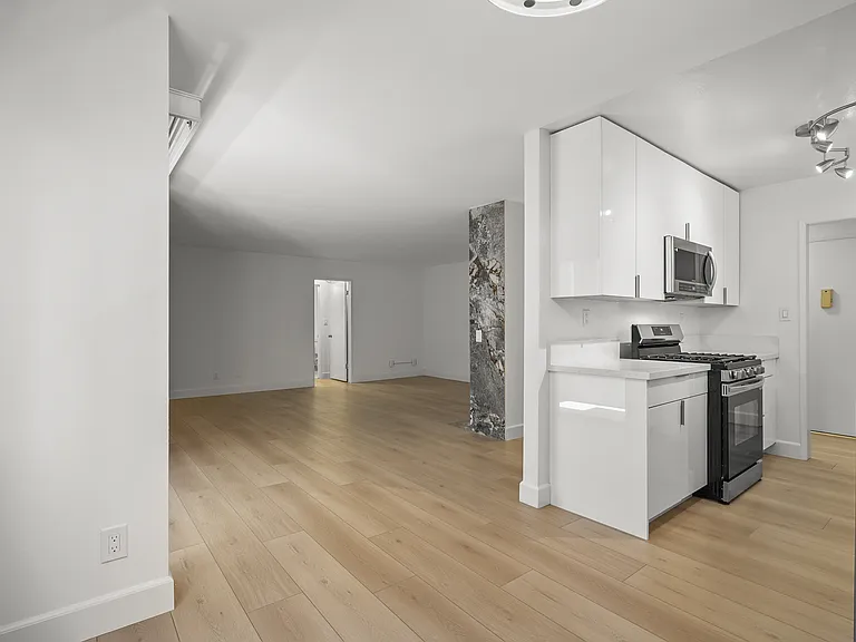 12030 Rochester Ave Unit 107_LA360VR-11_10282024