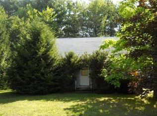 32 W Crestwood, Poland, ME 04274