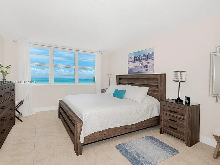 6917 Collins Ave #511 — Photo 20