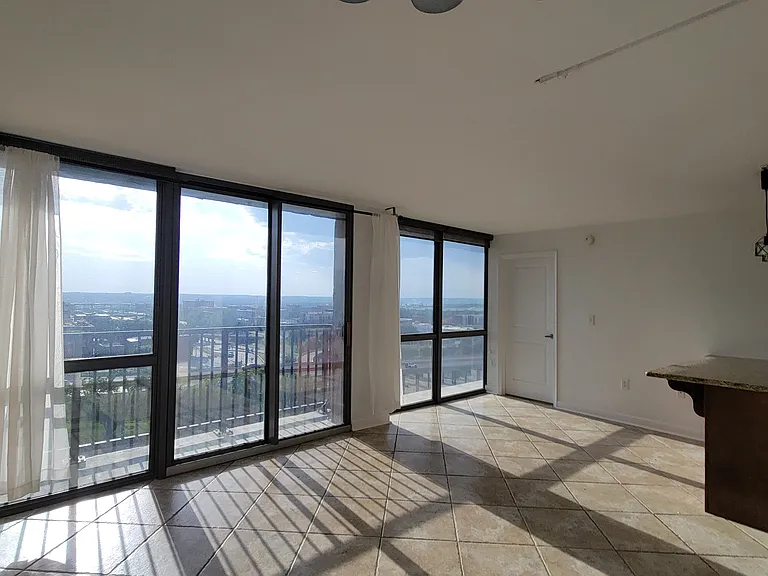 600 E Admiral Blvd #1003 — Photo 9