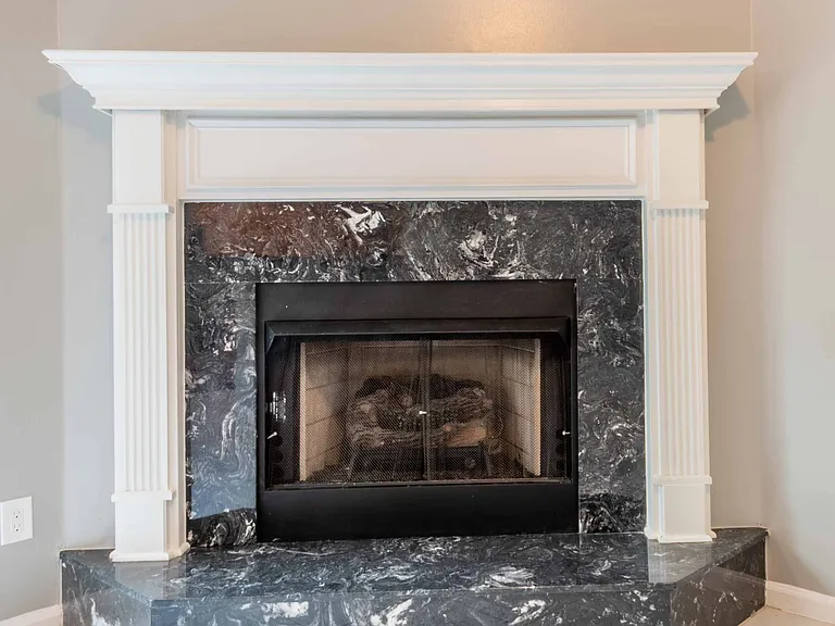 479 Charles Pinckney St — Photo 30