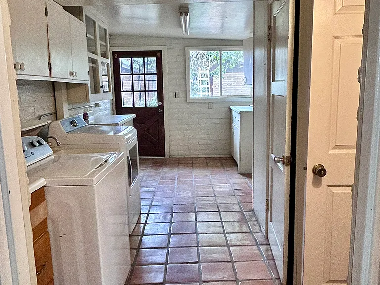 5180 E Fort Lowell Rd — Photo 11