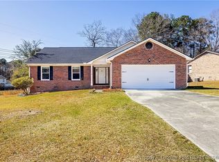 6201 Lakeway Dr, Fayetteville, NC 28306