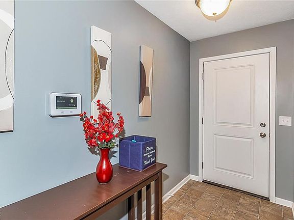 2nd image of 15116 Roedean Dr