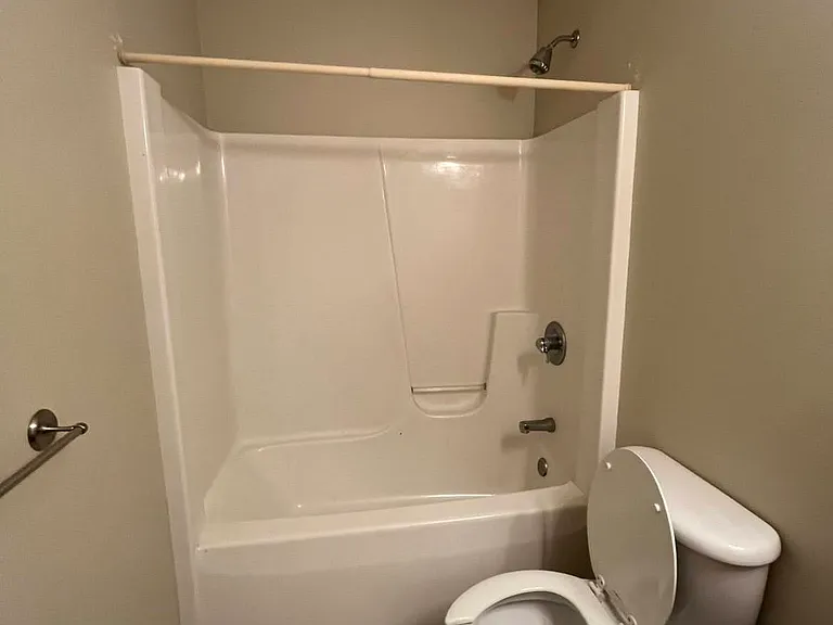 2nd bathroom