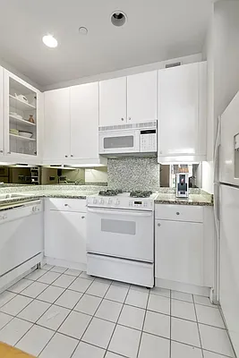 Rented by Compass | media 2