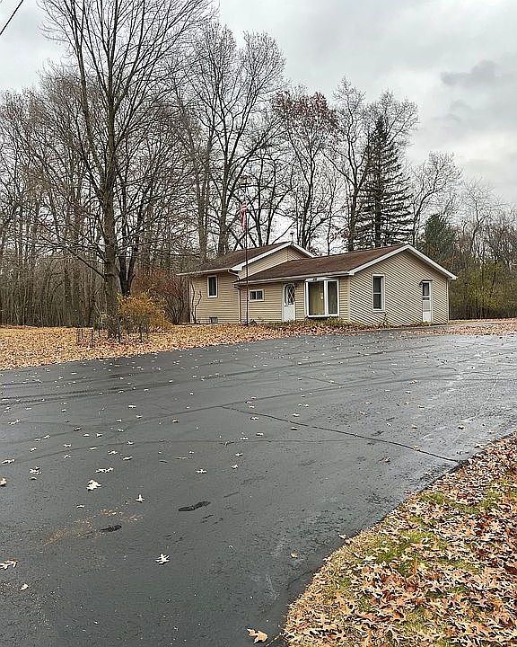 1st image of 2024 E Blueberry Ln
