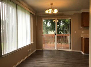 221 Rhodora Heights Rd #B, Lake Stevens, WA 98258