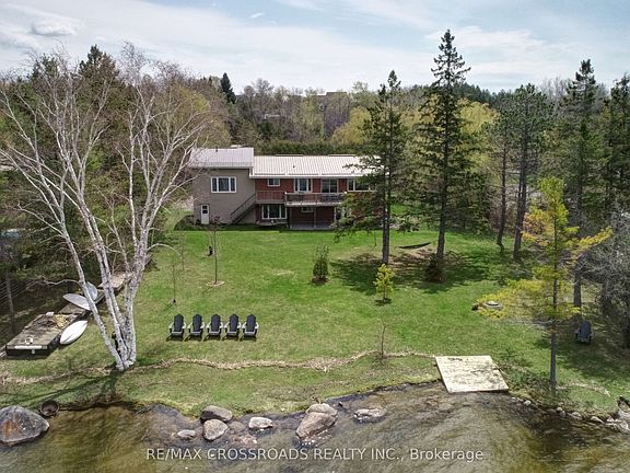 5th image of 8 Williams Point Rd