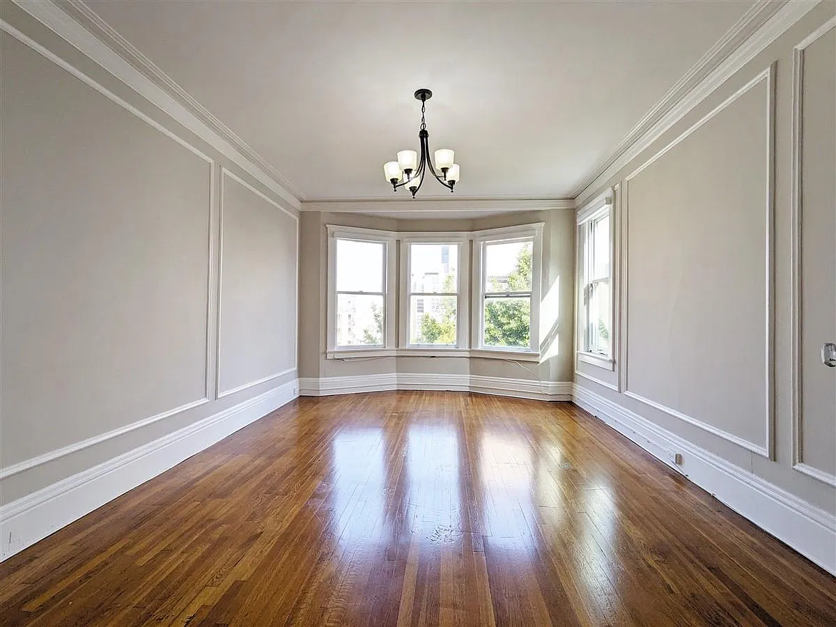 2 bed, $5,250 — Photo 2