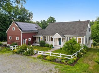 54 Gilchrist Rd, Townsend, MA 01469