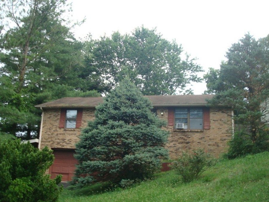 1st image of 401 Jessie Dr
