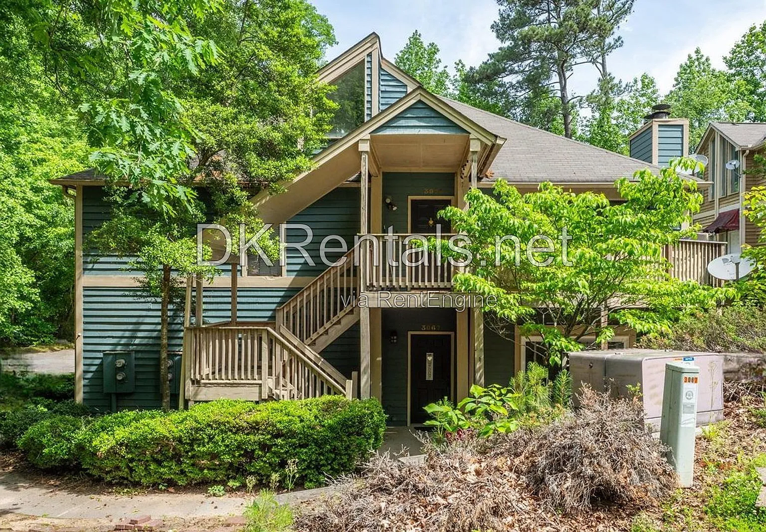 2 bed, 2.0 bath, 1305 sqft, $1,750 — Photo 1